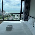 The Base By Feng อพาร์ทเม้น Pattaya