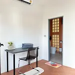 After-grad Poshtel Pattaya