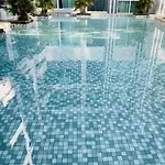 โรงแรม D Eco *