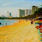 The Base At Apartment Pattaya