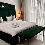Palm Spring Villas 七卧豪华泳池别墅