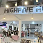 Highfive Hotel Pattaya