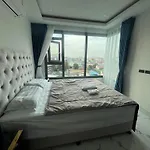 Arcadia Millennium Tower Apartment *