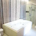 อพาร์ทเม้น Premium Oceanview Pattaya