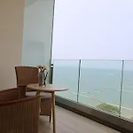Premium Oceanview อพาร์ทเม้น Pattaya