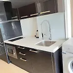 芭提雅中心地带 Centara Avenue 一房公寓 5楼 紧邻海滩，酒吧街，高速互联网 * Pattaya