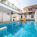 The Terrace Pratumnak Pool