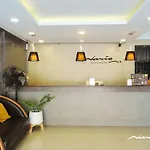 นริส อาร์ท โฮเทล โรงแรม