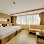 Nova Gold โรงแรม