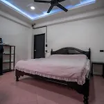 Guest house Splash Bar And 3*