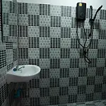 Guest house Splash Bar And