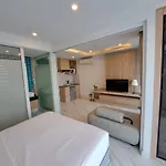 Deco North โรงแรม Pattaya