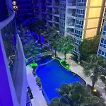 Large Deluxe Grand Avenue Apartment Pattaya