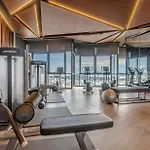 The Edge Seaview อพาร์ทเม้น