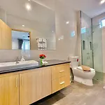 Tagvilla Lagoon Pool In 8 Bedroom วิลล่า *