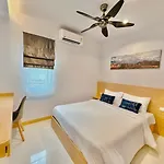 วิลล่า Tagvilla Lagoon Pool In 8 Bedroom *