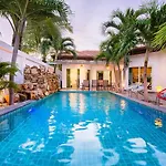 Majestic Residence Pool Villa 4 Bedrooms Private Beach
