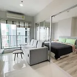 Apartment 芭提雅fnb 无边泳池 Pattaya