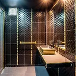 Buakhao Center 5 Bedroom Villa *