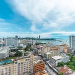 The Edge Seaview อพาร์ทเม้น