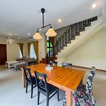 Black Pearl Villa Wongamat