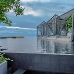 อพาร์ทเม้น The Edge Seaview Pattaya