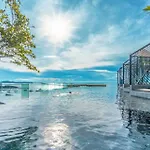 The Edge Seaview อพาร์ทเม้น Pattaya