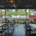 Luxury Semi-2bed Pool Near & Walking Street! Pattaya