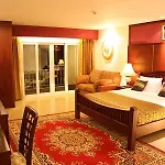 โรงแรม Rita & 3*