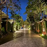 Ip Pool 3* Pattaya