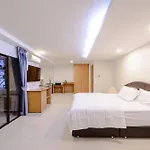 Pasadena 2* Pattaya