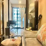 Base Quiet King-bed With Infinity Pool Apartment *