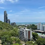Pattaya Sea View Unixx Condo 2Rooms,2Bathrooms