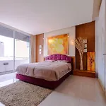 Hotel Pasadena 2*