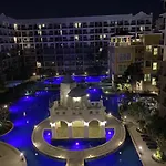 豪华度假泳池景观房 Arcadia Beach