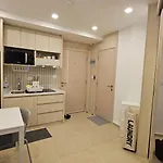 Pool View Cozy Getaway อพาร์ทเม้น *