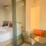 Apartment Edge Super *