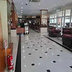 Whitehouse Condotel