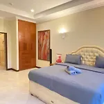 Mejestic Green Garden Villa