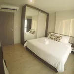 อพาร์ทเม้น The Base Pattaya