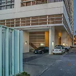1 Bedroom Portrait Seaview