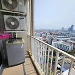 泰国芭提雅thebase无边游泳池公寓 Pattaya