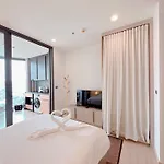 Edge Sea View Apartment