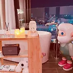 Edge Sea View Apartment *