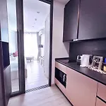 Edge Sea View Apartment