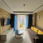 Grand Avenue Super