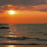 Mountain & Convention Center 4* Pattaya