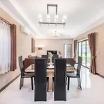 Villa Coastal 3 Bdr Private Pool *