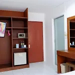 18 Coins Budget Hotel