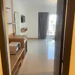Apartment New Circle Phratamnak